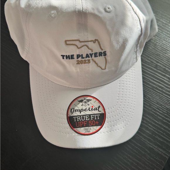 White Golf Cap The Players Tournament Edition Caterpillar (CAT) - Picture 1 of 3